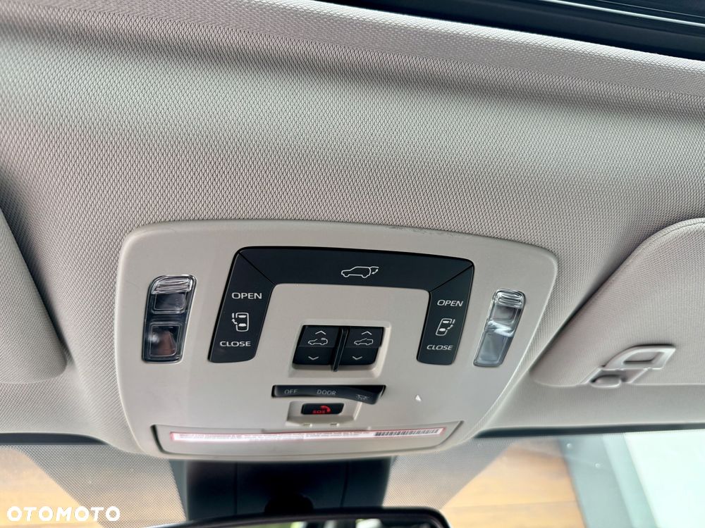 Toyota Sienna - 27