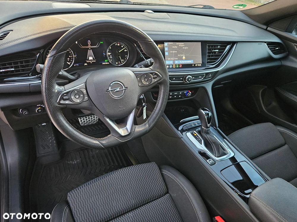 Opel Insignia 2.0 CDTI Ultimate S&S - 9