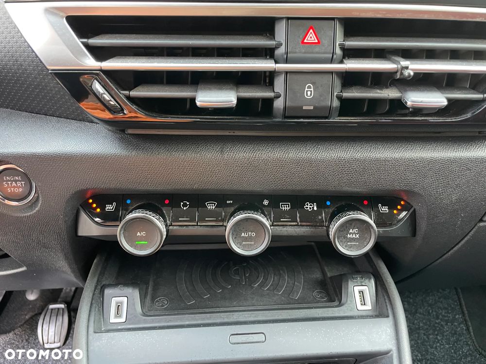 Citroën C4 PureTech 130 Stop&Start SHINE - 21