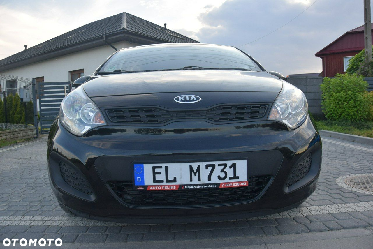 Kia Rio - 5