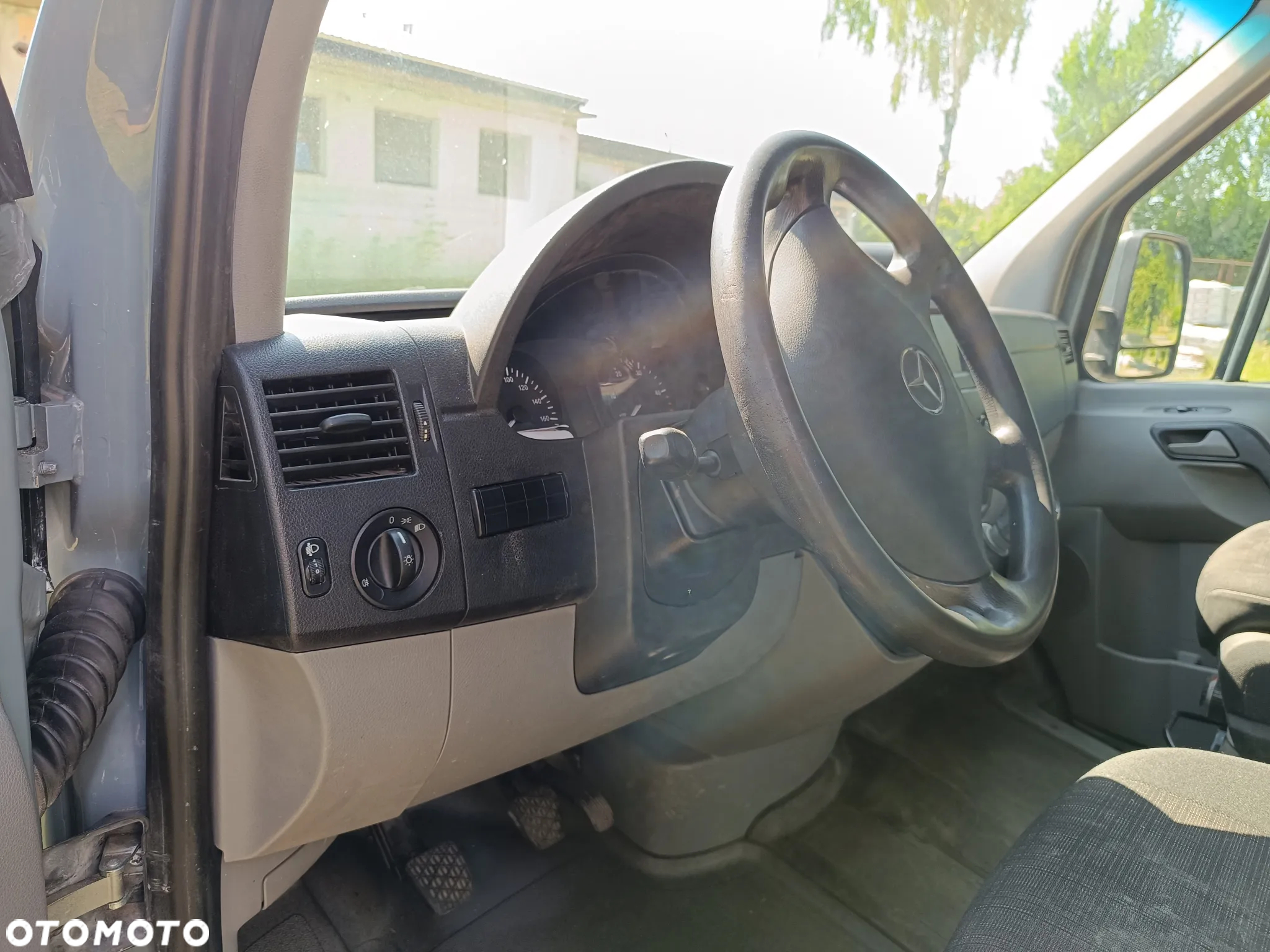 Mercedes-Benz Sprinter 906 BA 50 - 19