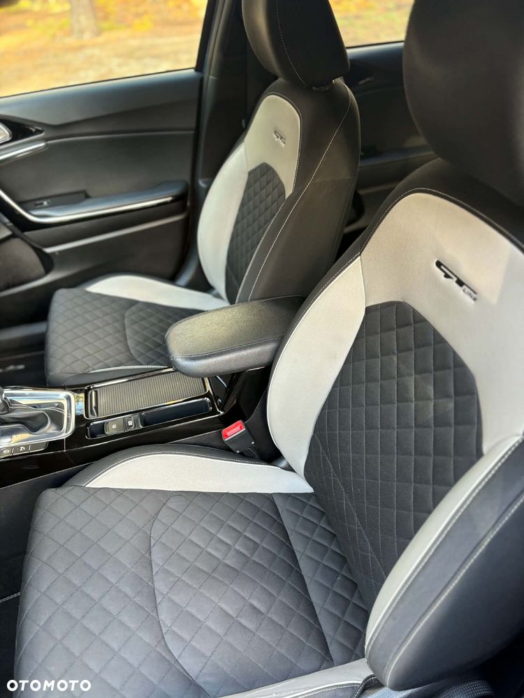 Kia ProCeed 1.4 T-GDI GT Line DCT - 21