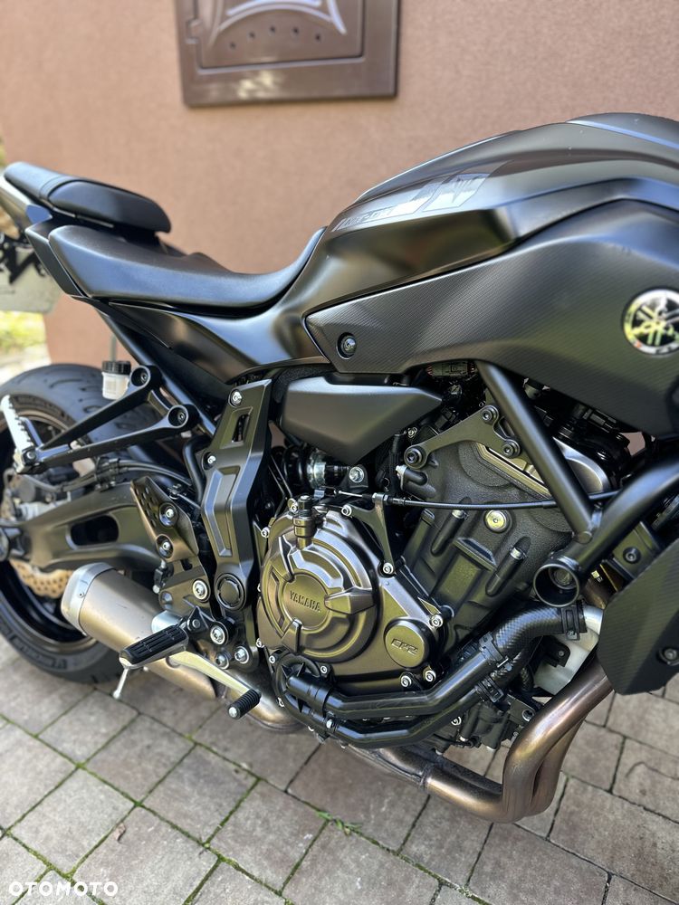 Yamaha MT - 12