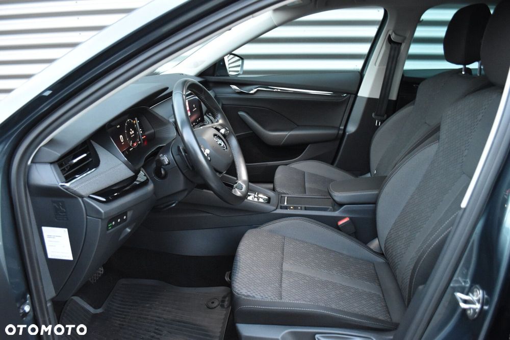 Skoda Octavia 2.0 TDI Style DSG - 26