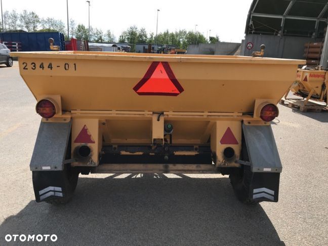 Broddway Falkoping Piaskarka posypywarka solarka zimowe utrzymanie 2m3 - 7