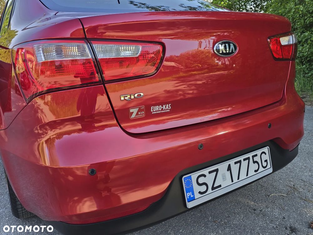 Kia Rio 1.2 L - 26