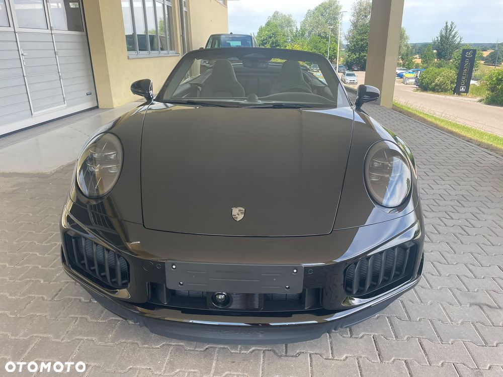 Porsche 911 Carrera Turbo S - 2