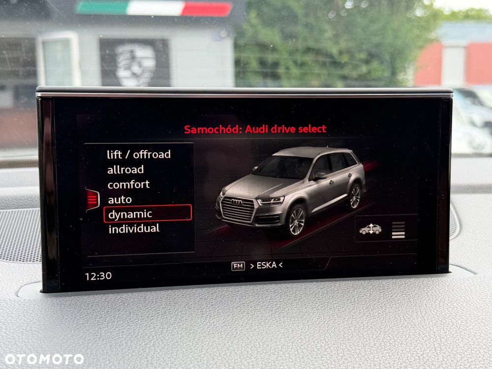 Audi Q7 - 30