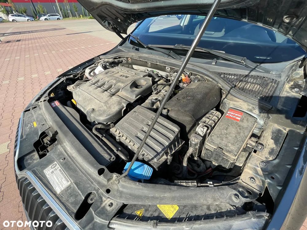 Skoda Octavia 2.0 TDI DSG Ambition - 23