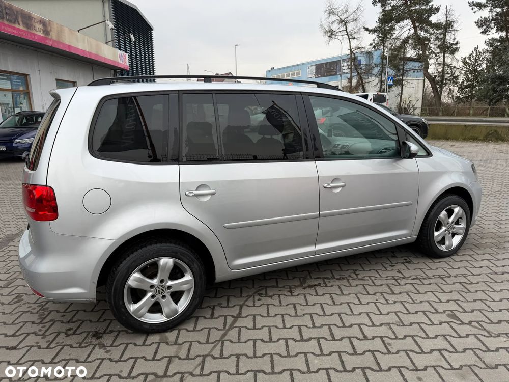 Volkswagen Touran 1.2 TSI Comfortline - 4