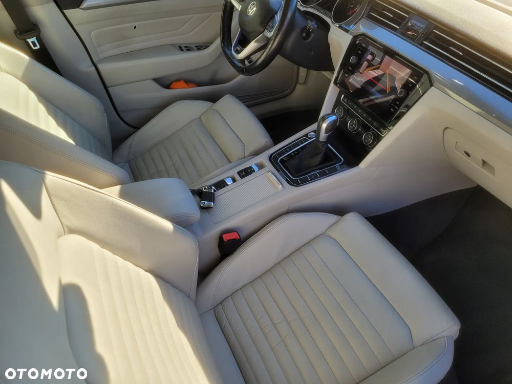 Volkswagen Passat Variant 1.4 TSI Plug-In-Hybrid DSG GTE - 23