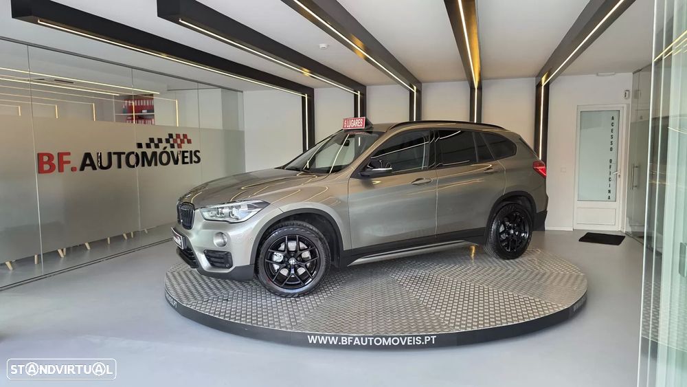 BMW X1 18 d sDrive Auto Line Sport - 13
