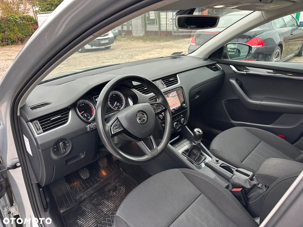 Skoda Octavia - 16