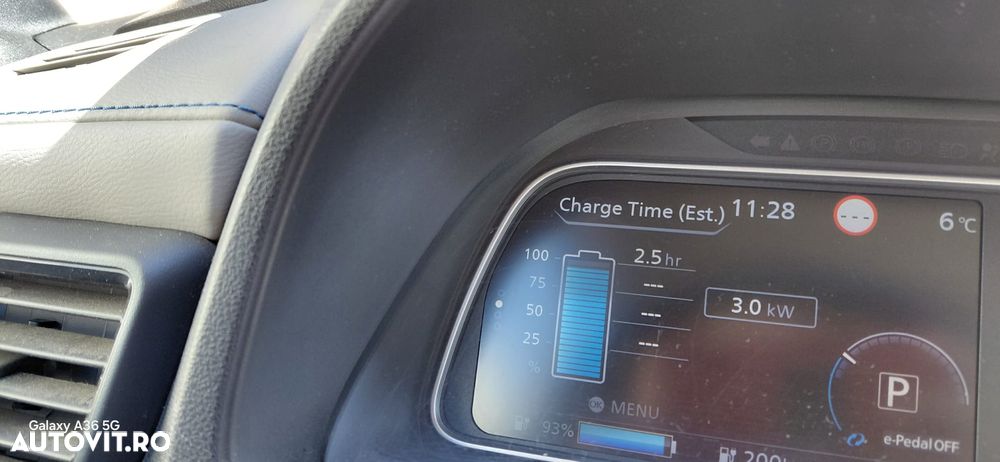 Nissan LEAF Tekna - 9