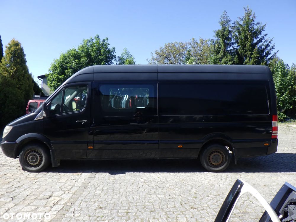 Mercedes-Benz Sprinter - 12