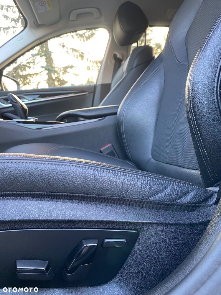 BMW Seria 5 520d Sport Line sport - 30