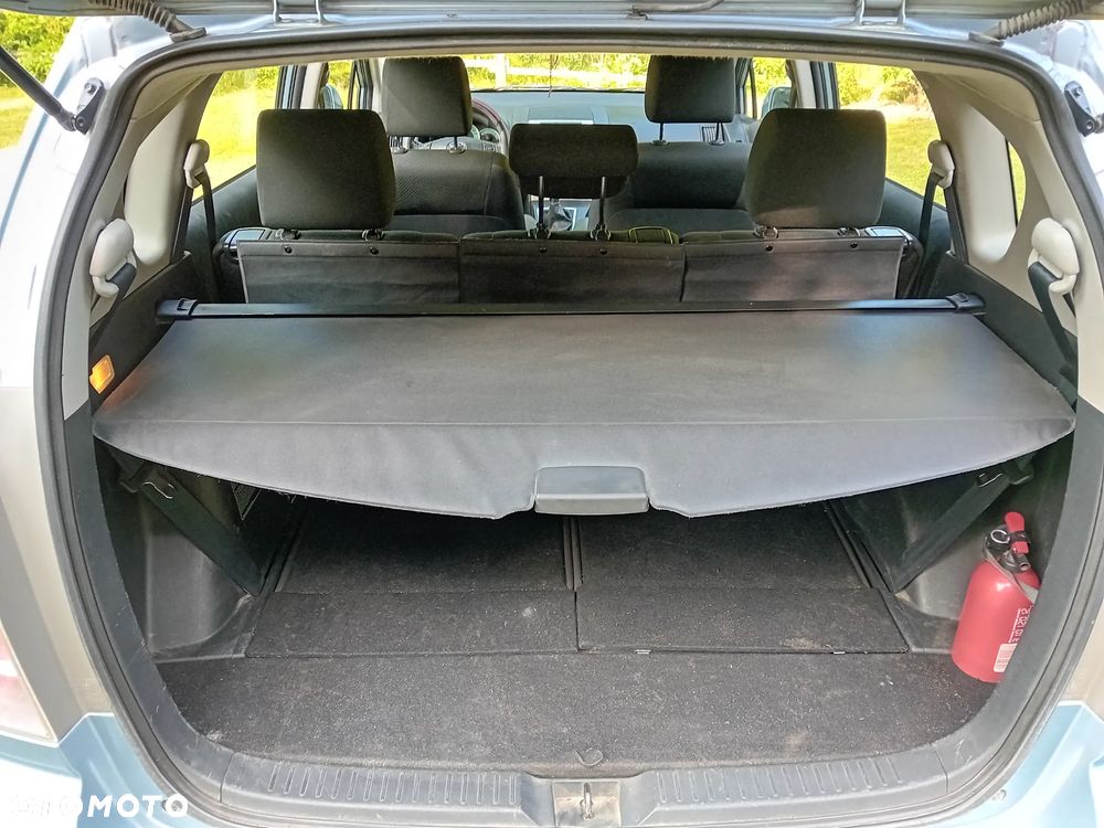 Toyota Corolla 2.0 D-4D Sol - 12