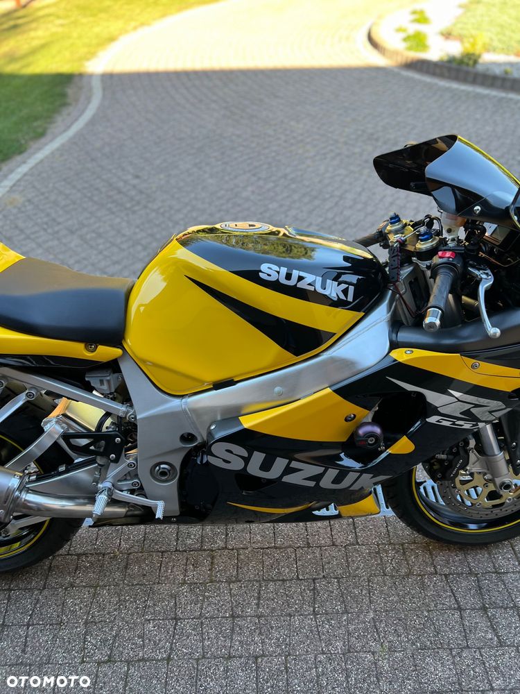 Suzuki GSX-R - 32