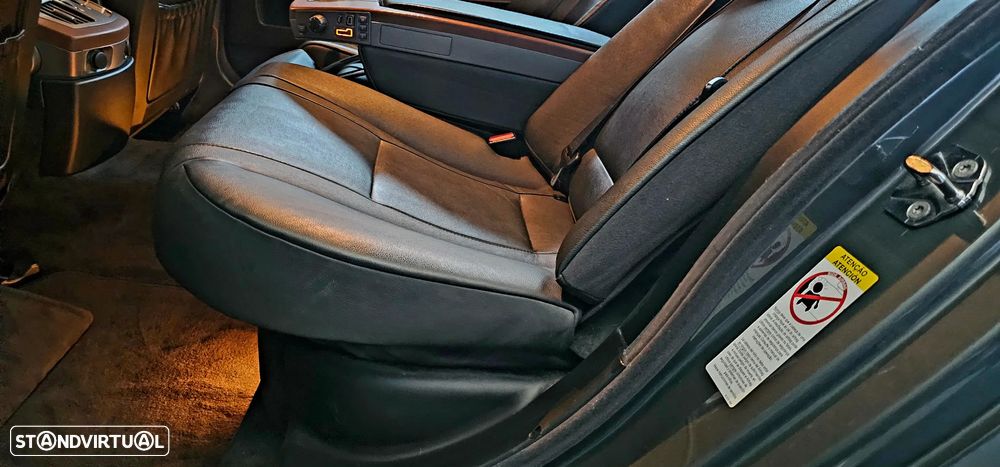 BMW 740 Li - 33