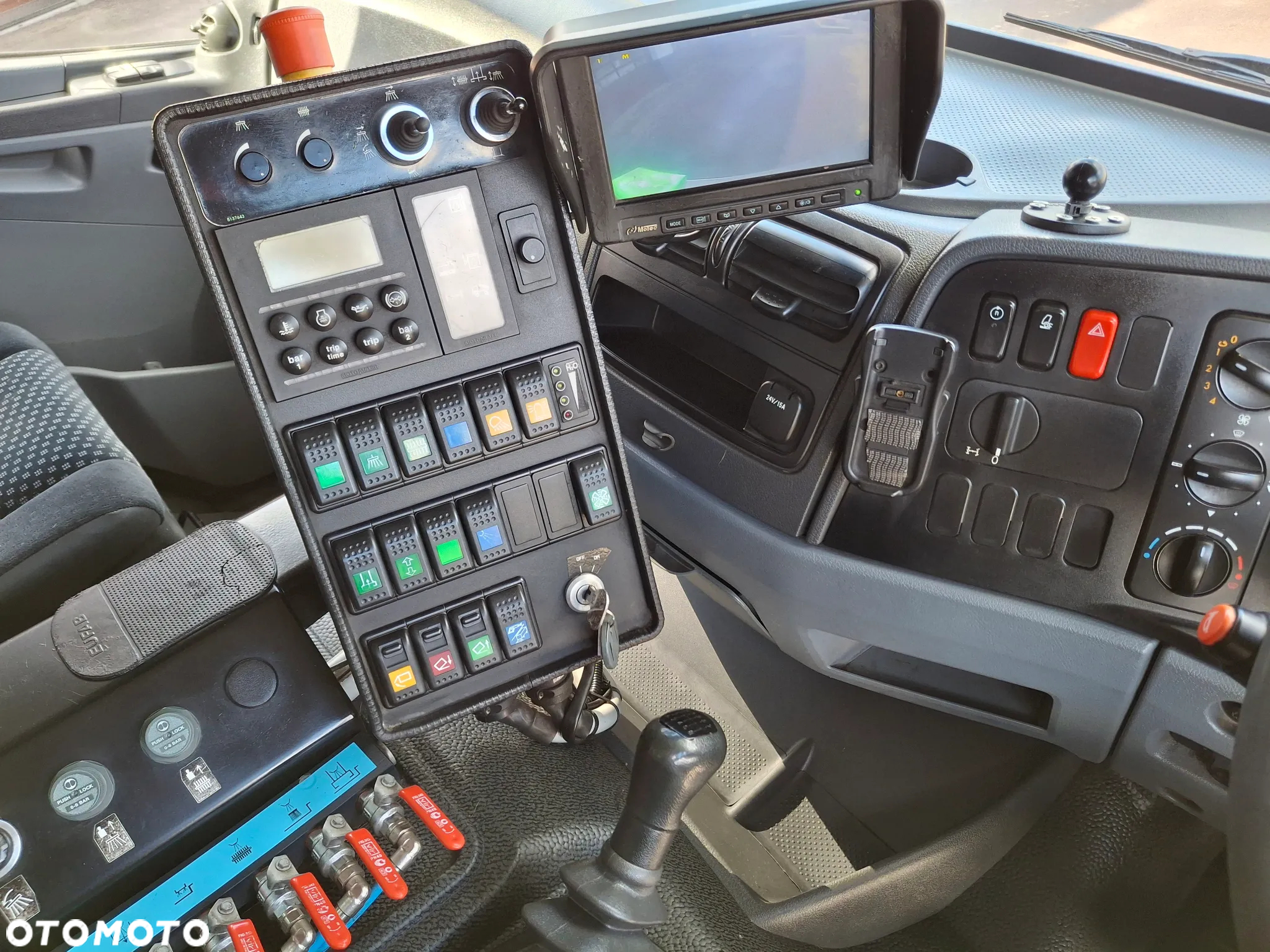 Mercedes-Benz Atego 1524 Zamiatarka FAUN Viajet Euro 5 EUnited PM10 Karcher Na Bębnie Regulowane Zawieszenie - 29