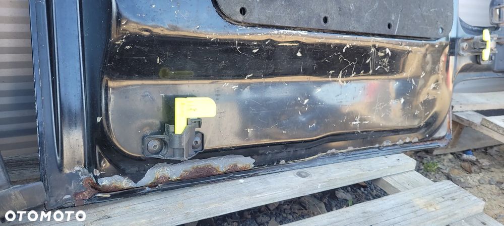 Peugeot Partner 3 16r Drzwi tylne lewe prawe komplet - 10