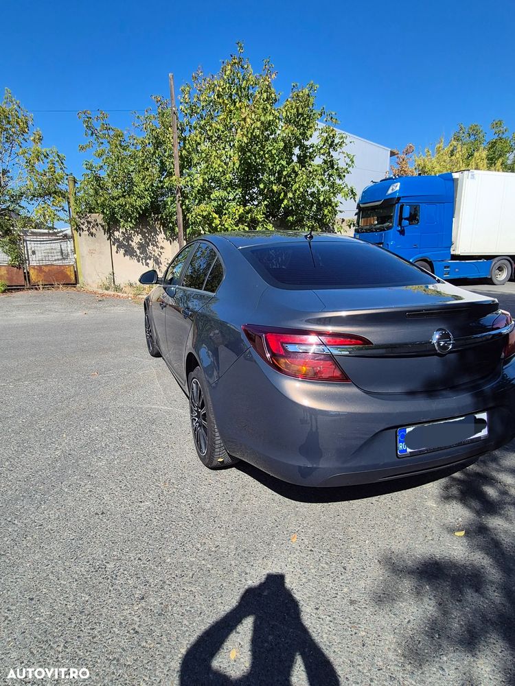Opel Insignia 2.0 CDTi ECOTEC - 15