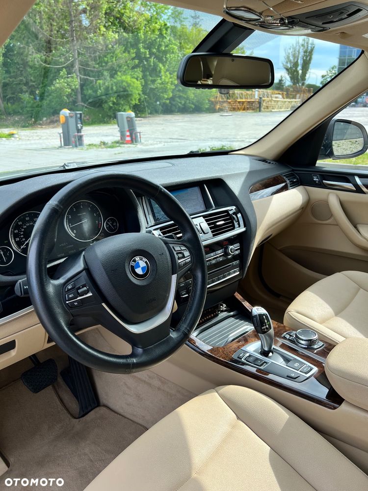 BMW X3 xDrive28i - 22