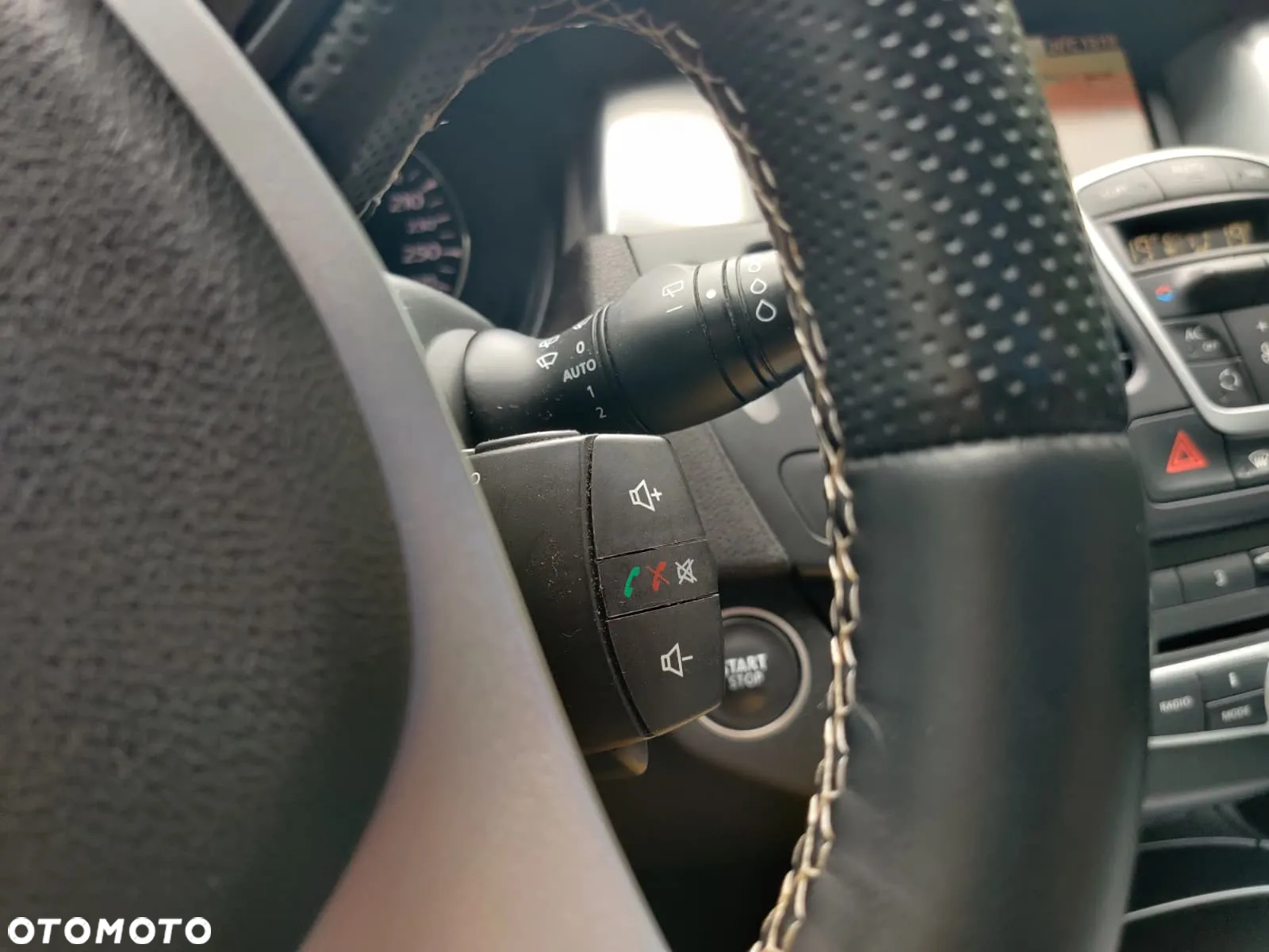 Renault Laguna 2.0 dCi Bose Edition ESM - 32