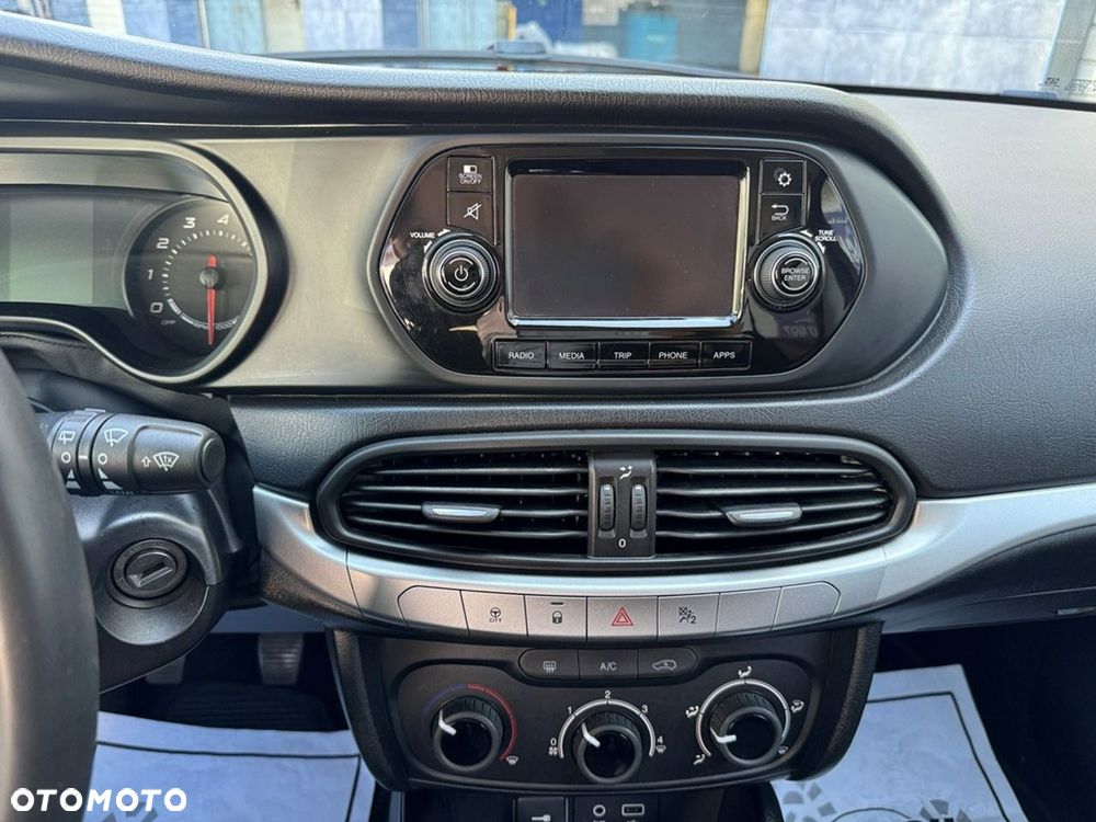 Fiat Tipo - 8