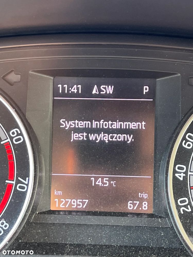 Skoda Fabia 1.0 TSI Ambition DSG - 8