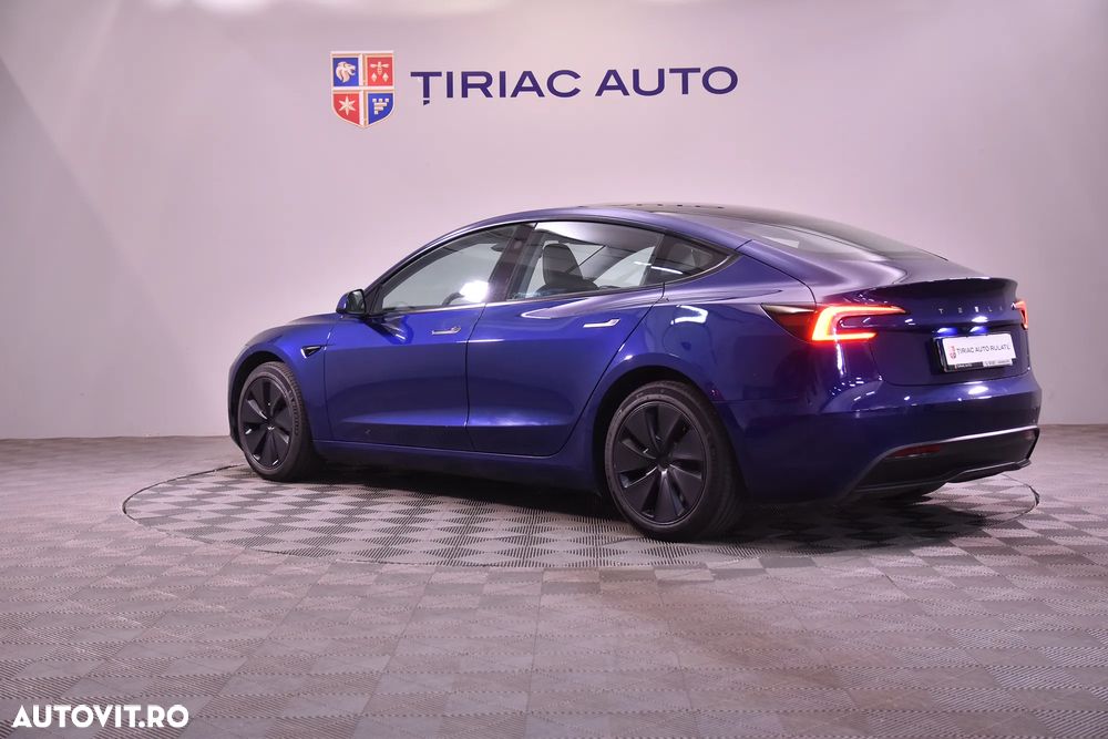 Tesla Model 3 RWD - 3