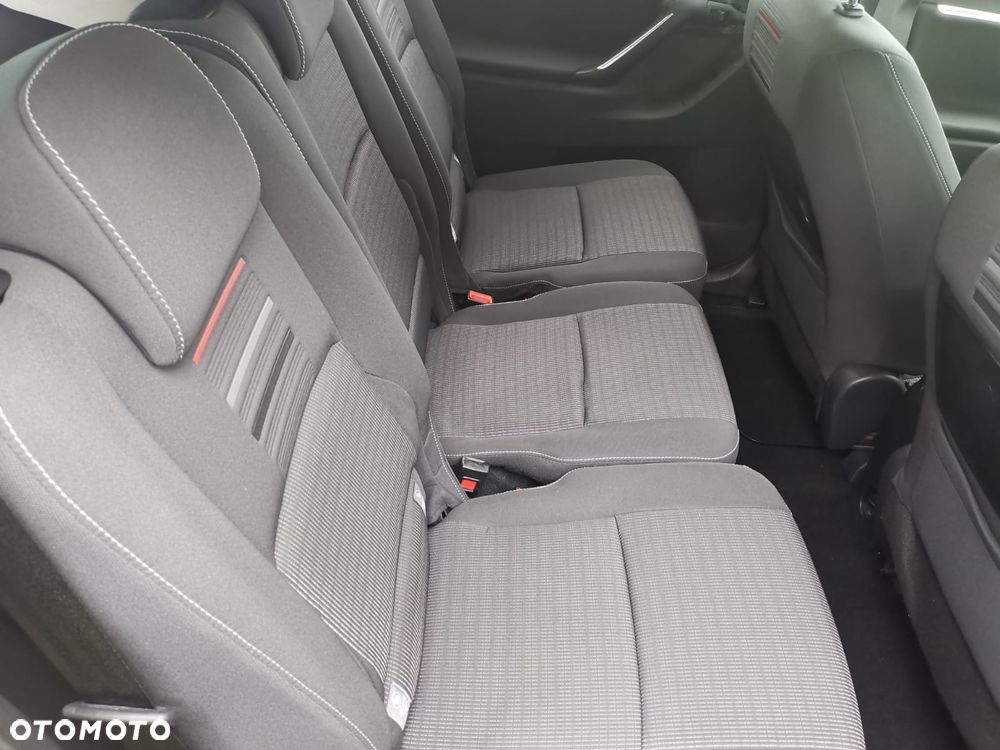 Toyota Verso 1.8 Selection EU6 - 17