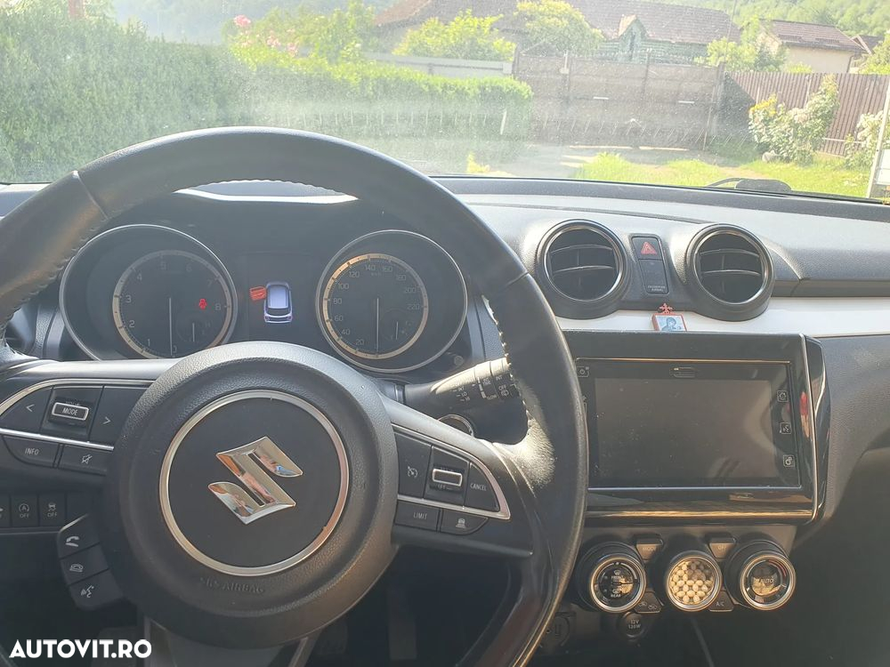 Suzuki Swift - 7