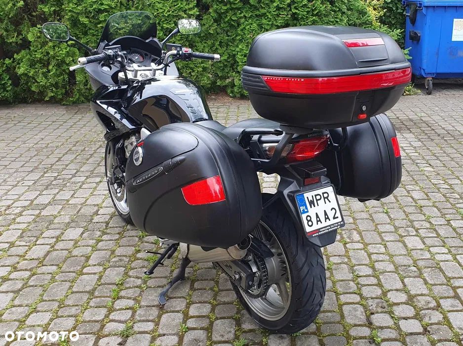 Honda CBF - 7