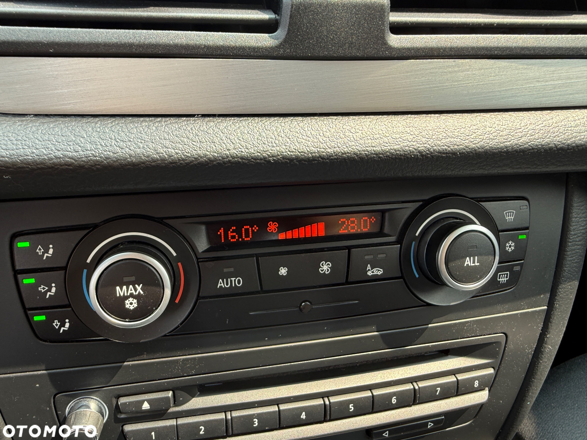 BMW X1 xDrive20d - 33