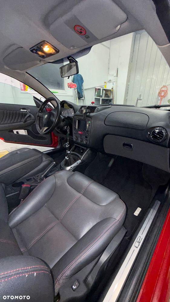 Alfa Romeo GT 1.9JTD 16V Q2 - 11