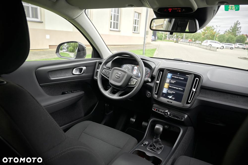 Volvo XC 40 - 33