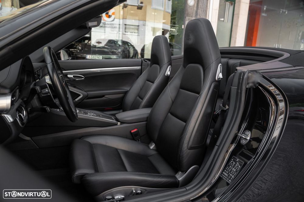 Porsche 911 (991) Carrera 4 S PDK - 31