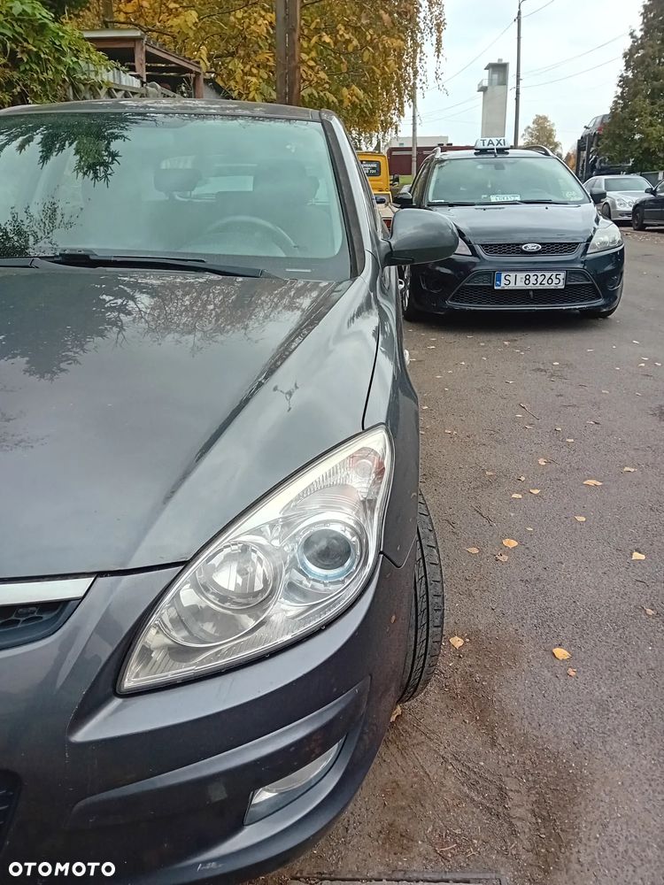 *HYUNDAI I30 SW* Samochód na części - 4