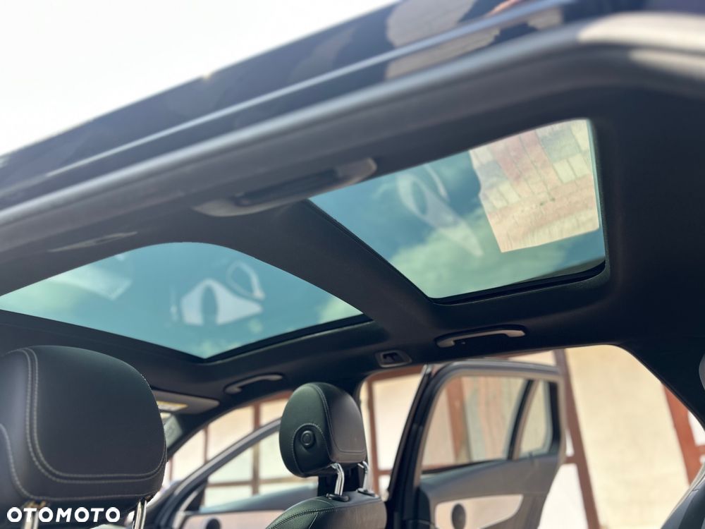 Mercedes-Benz Klasa C 220 d 4-Matic 9G-TRONIC - 3