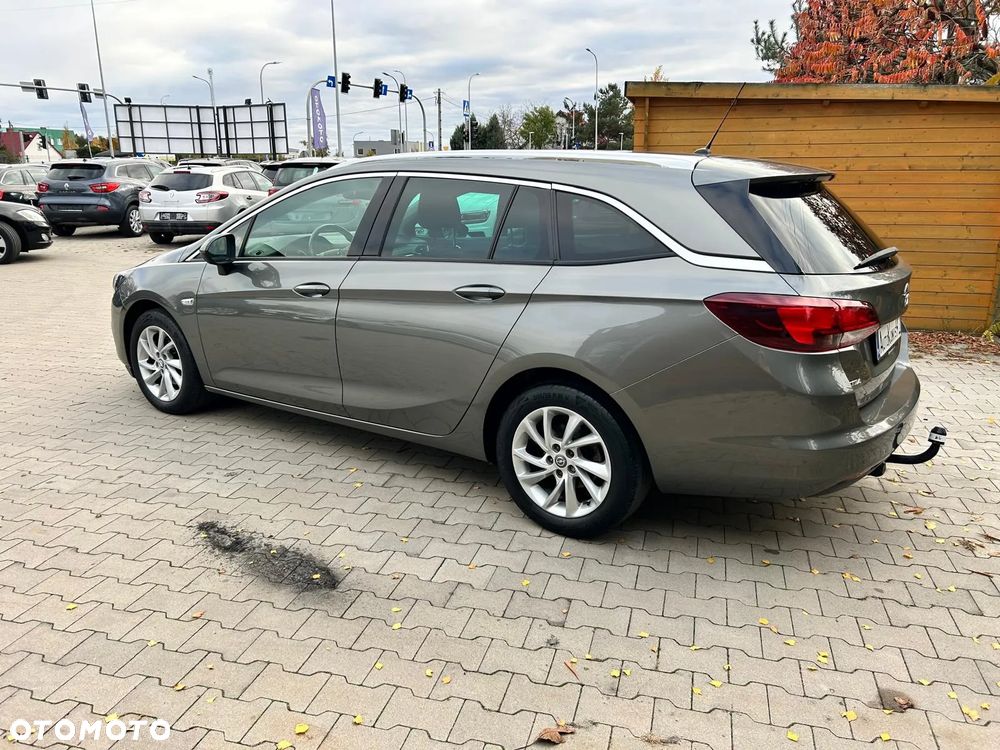 Opel Astra 1.5 CDTI Elegance S&S - 11