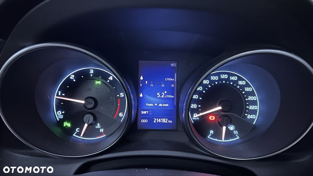 Toyota Auris - 6