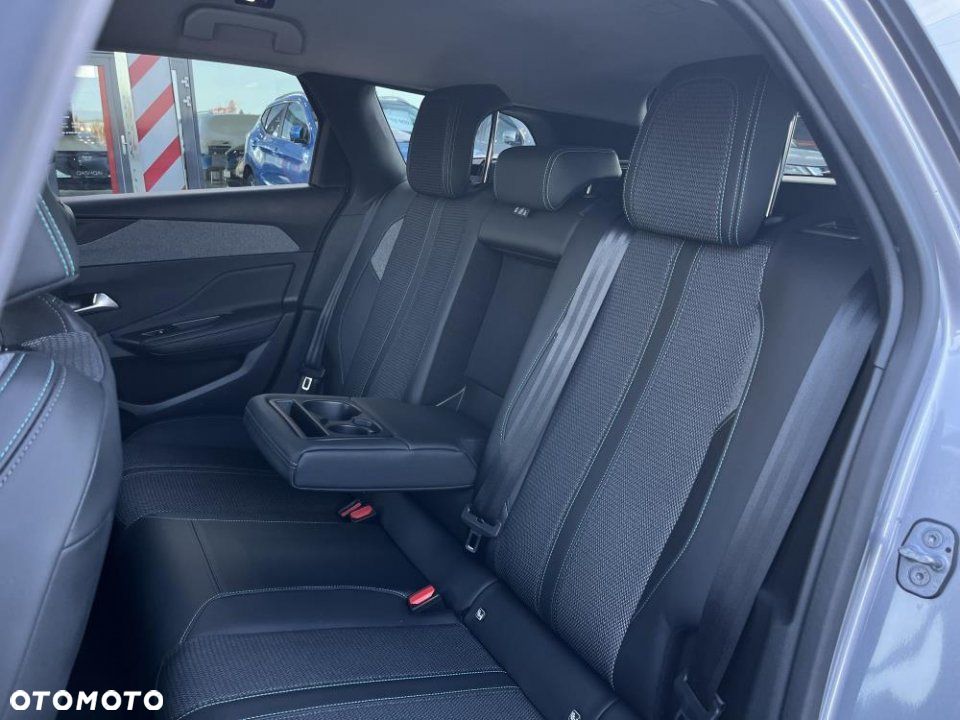 Peugeot 308 - 16