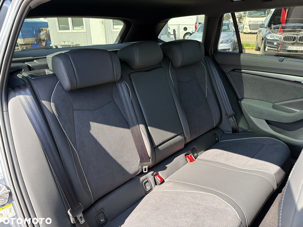 Skoda Superb 2.0 TSI Sportline DSG - 21