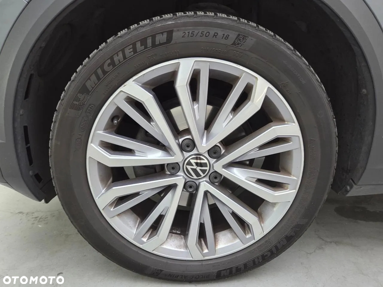 Volkswagen T-Roc 1.5 TSI OPF R-Line - 6
