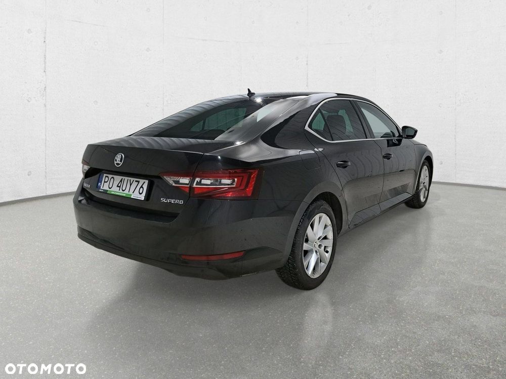 Skoda Superb - 5