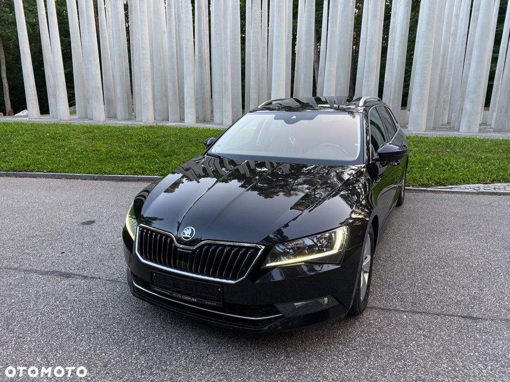 Skoda Superb 2.0 TDI DSG L&K - 5