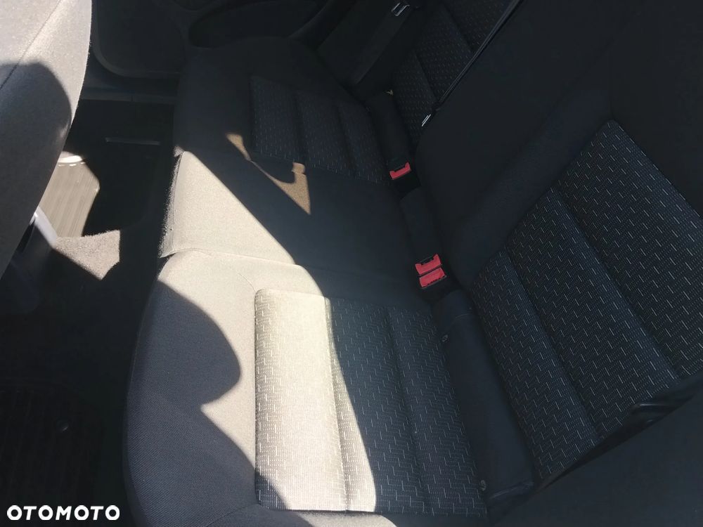 Skoda Octavia 1.4 TSI Ambition - 9