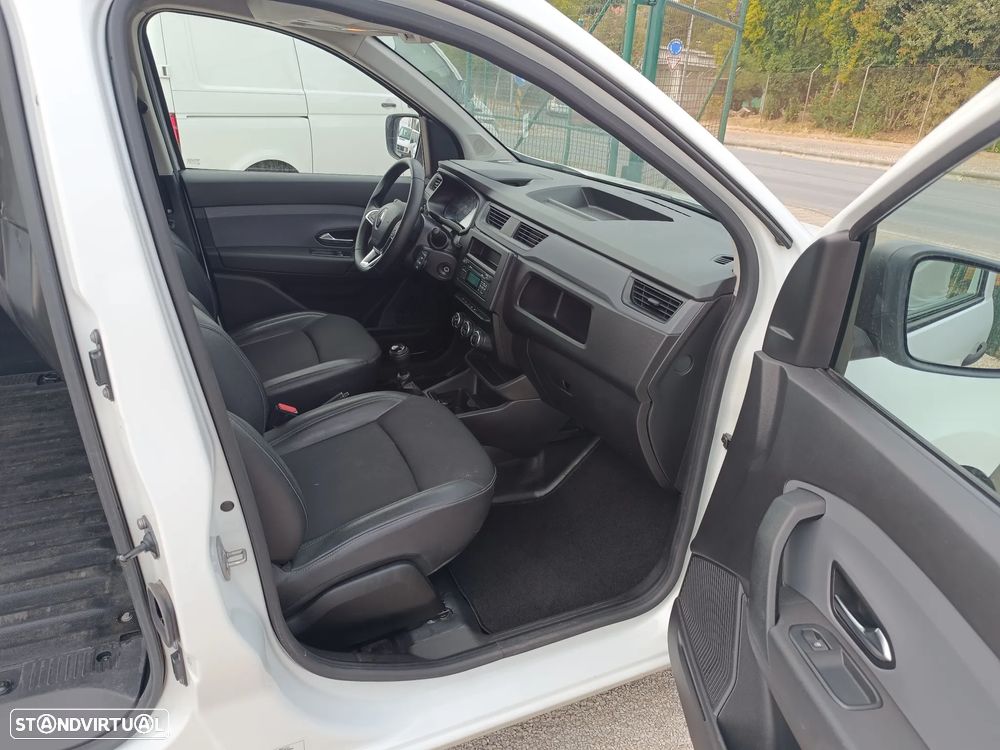 Renault EXPRESS - 11