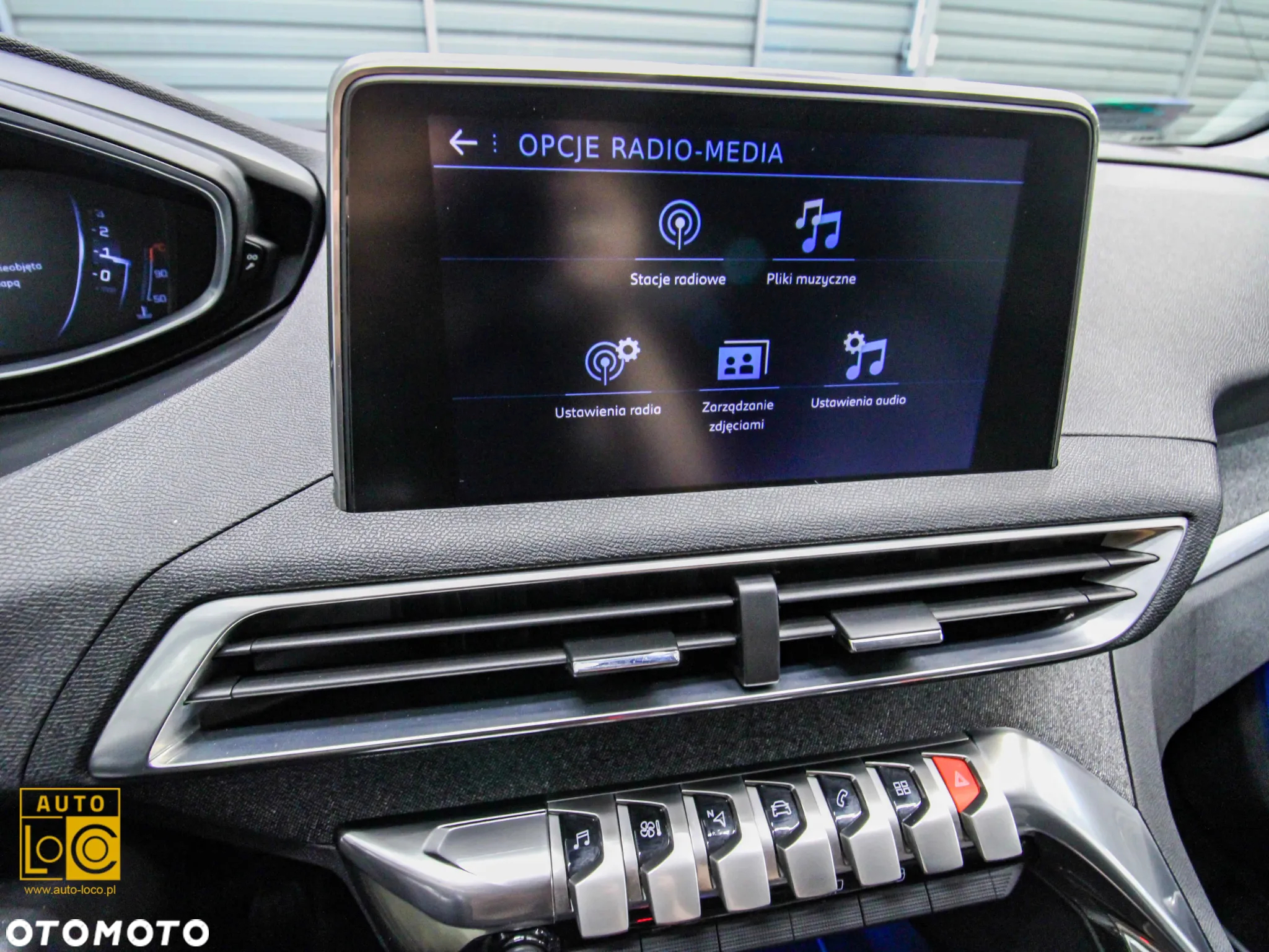Peugeot 3008 1.2 PureTech Allure - 27